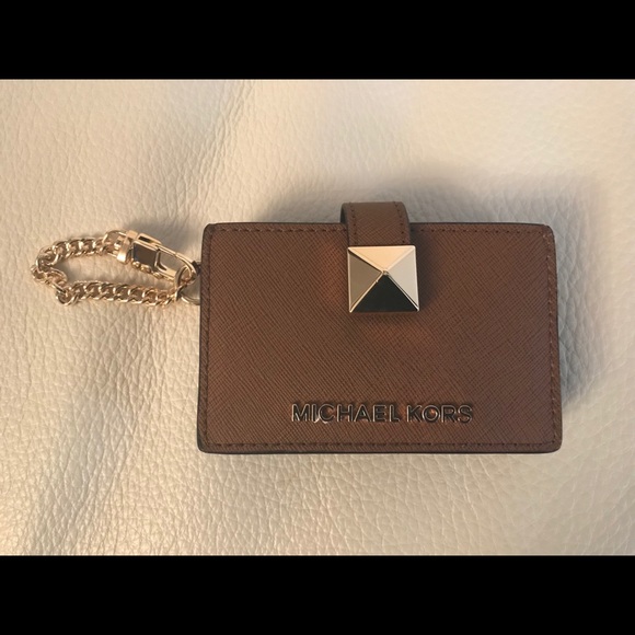 MICHAEL KORS Accordion Card Case - Picture 1 of 6